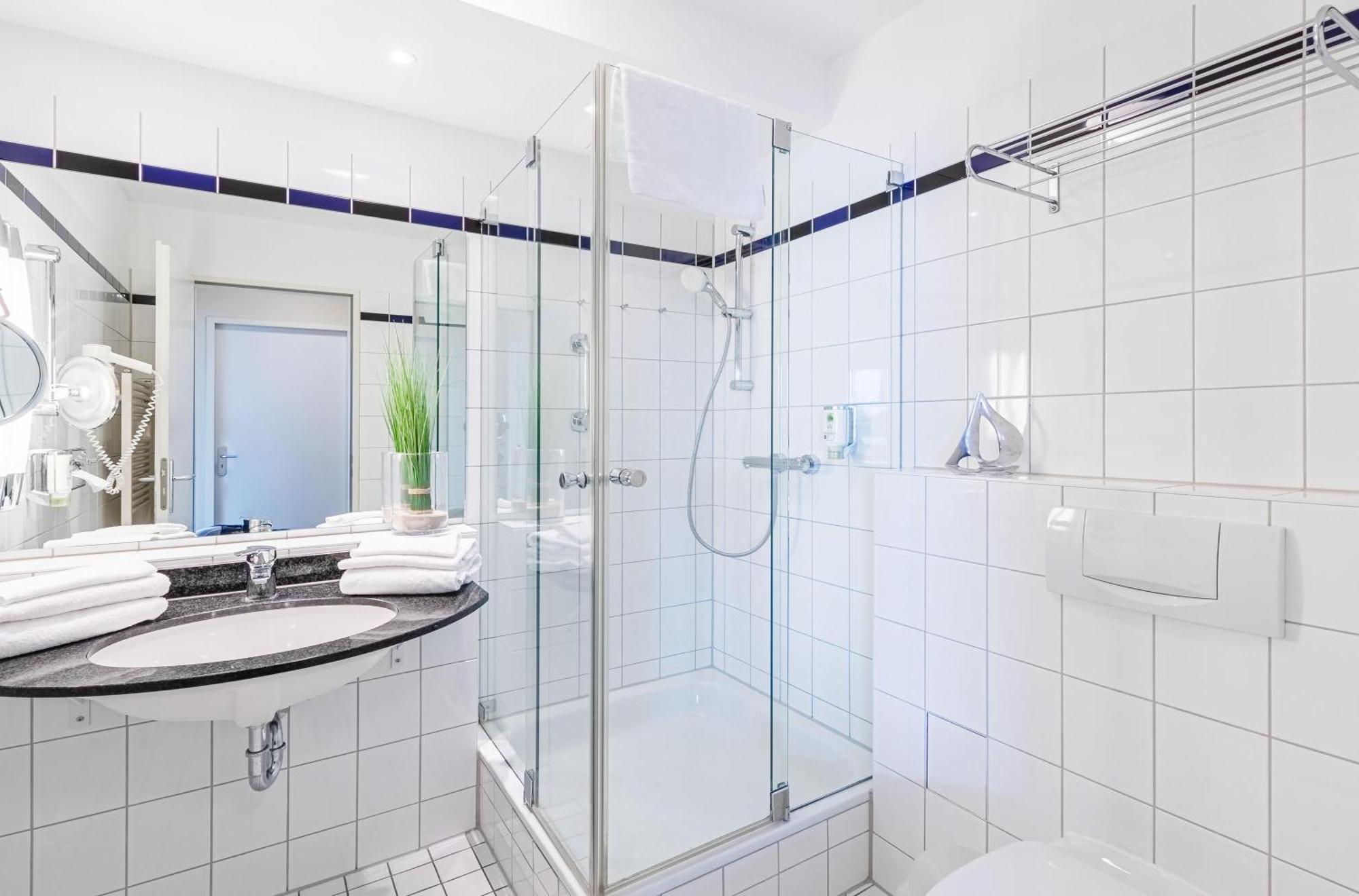 Apartment Seepferdchen An Der Seebruecke Zingst