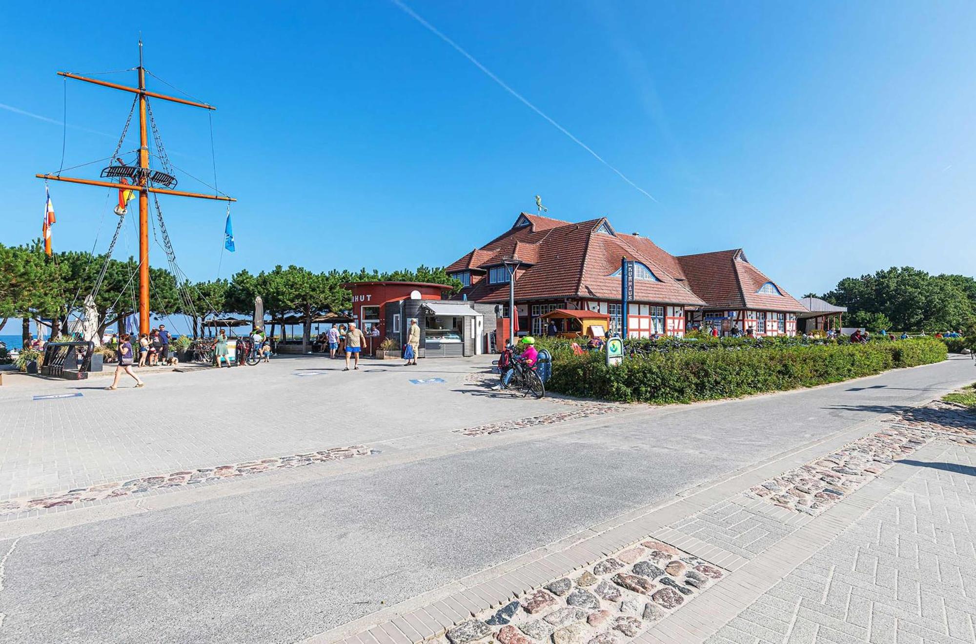 Apartment Seepferdchen An Der Seebruecke Zingst